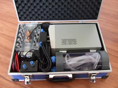 E-Zellen Set im Koffer.JPG